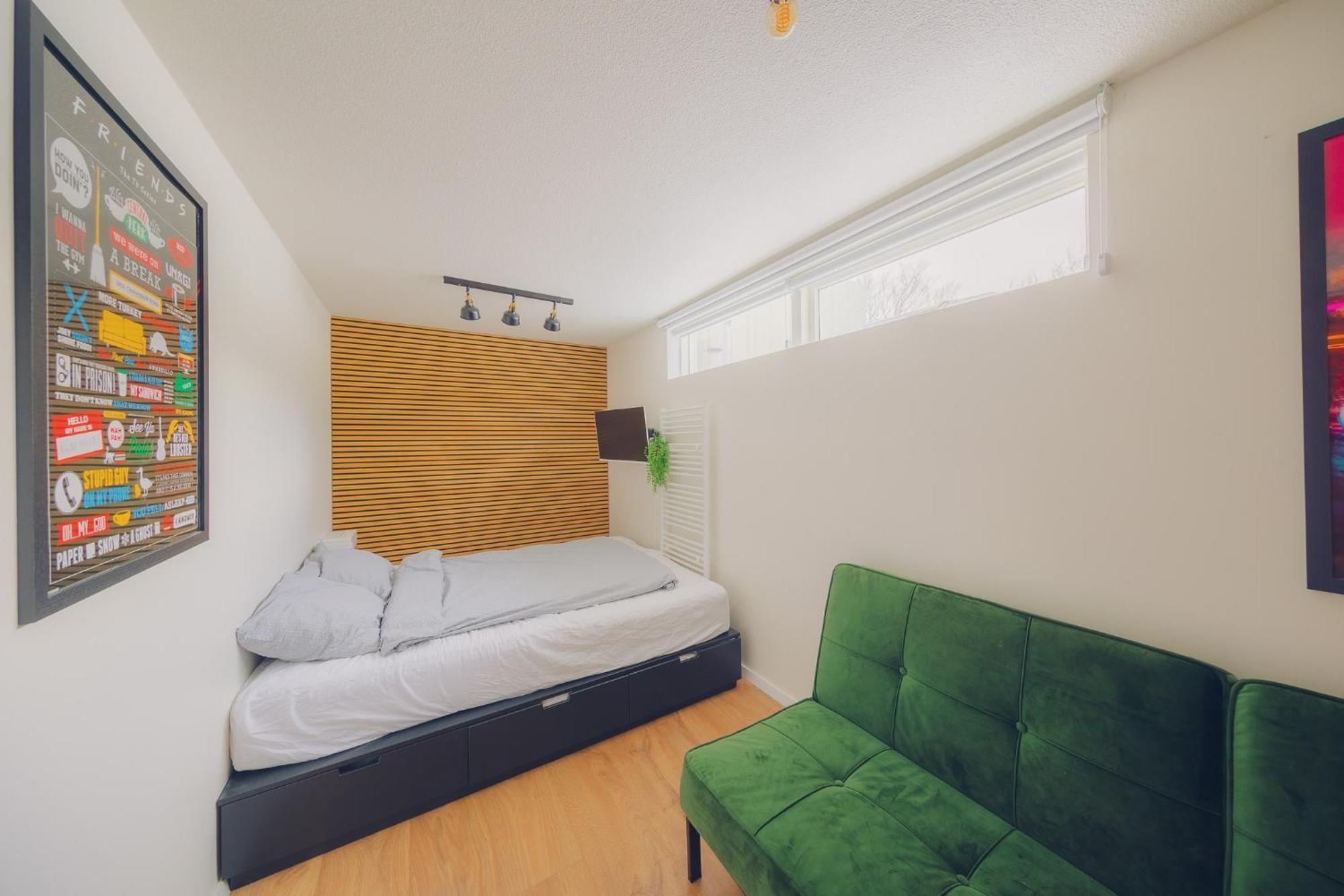 Smart Luxury - Private Gym, Hot Tub & Sauna Keflavik Luaran gambar